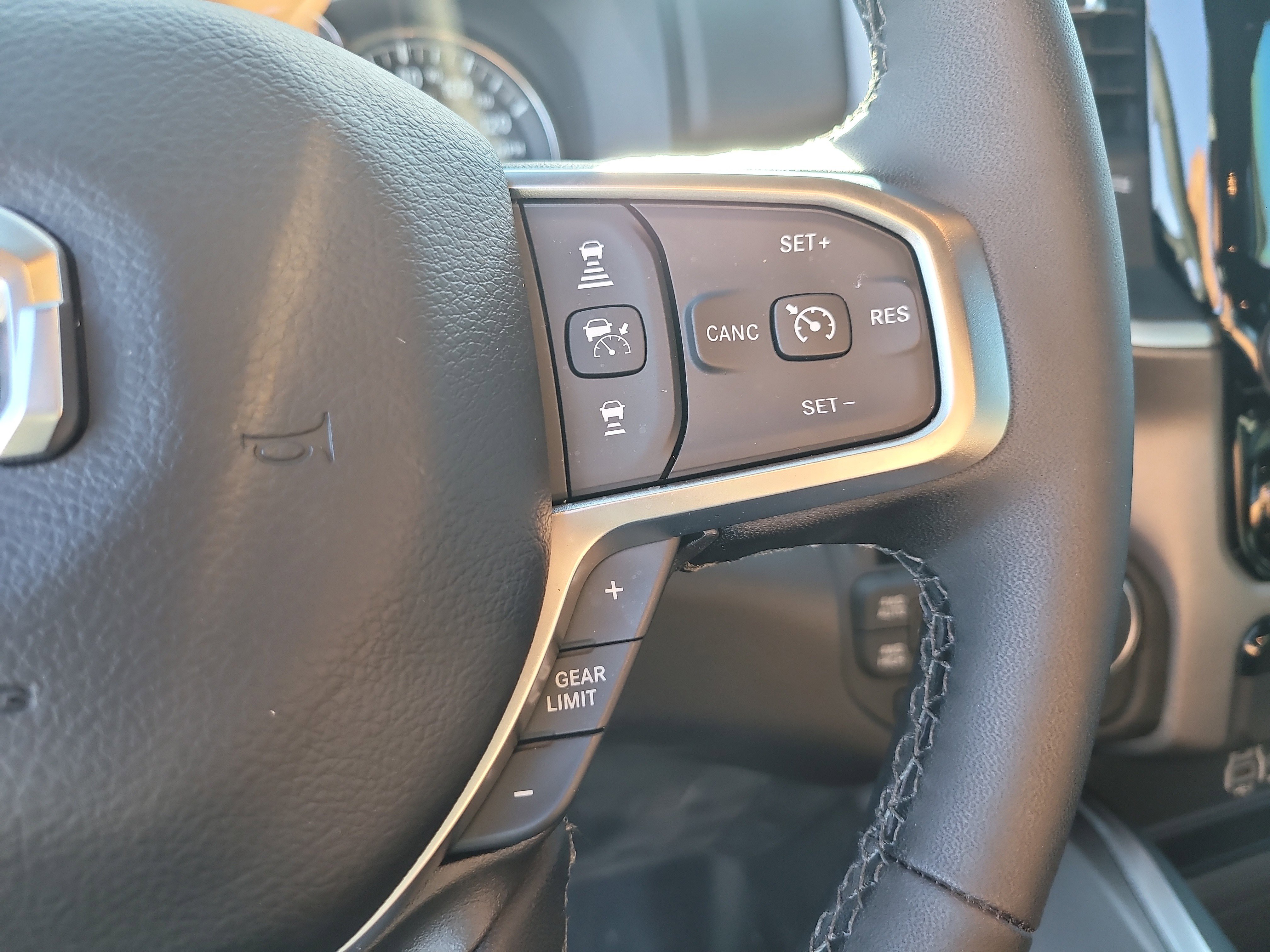 Used 2025 RAM 1500 Big Horn image 27