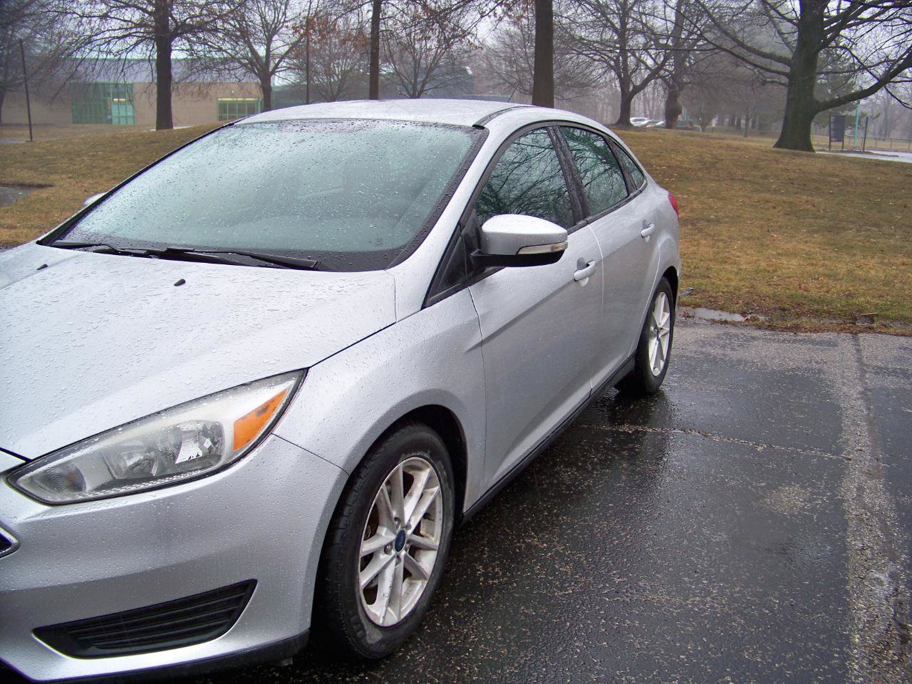 Used 2016 Ford Focus SE FWD image 7