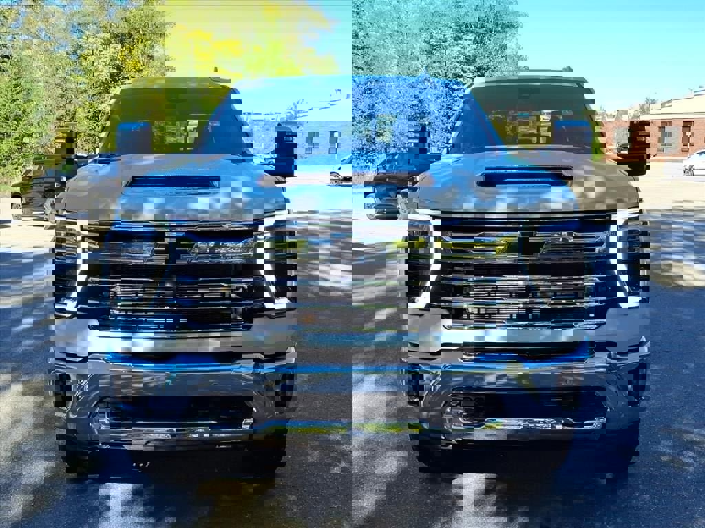 New 2026 Chevrolet Silverado 2500 LTZ w/ LTZ Convenience Package image 2