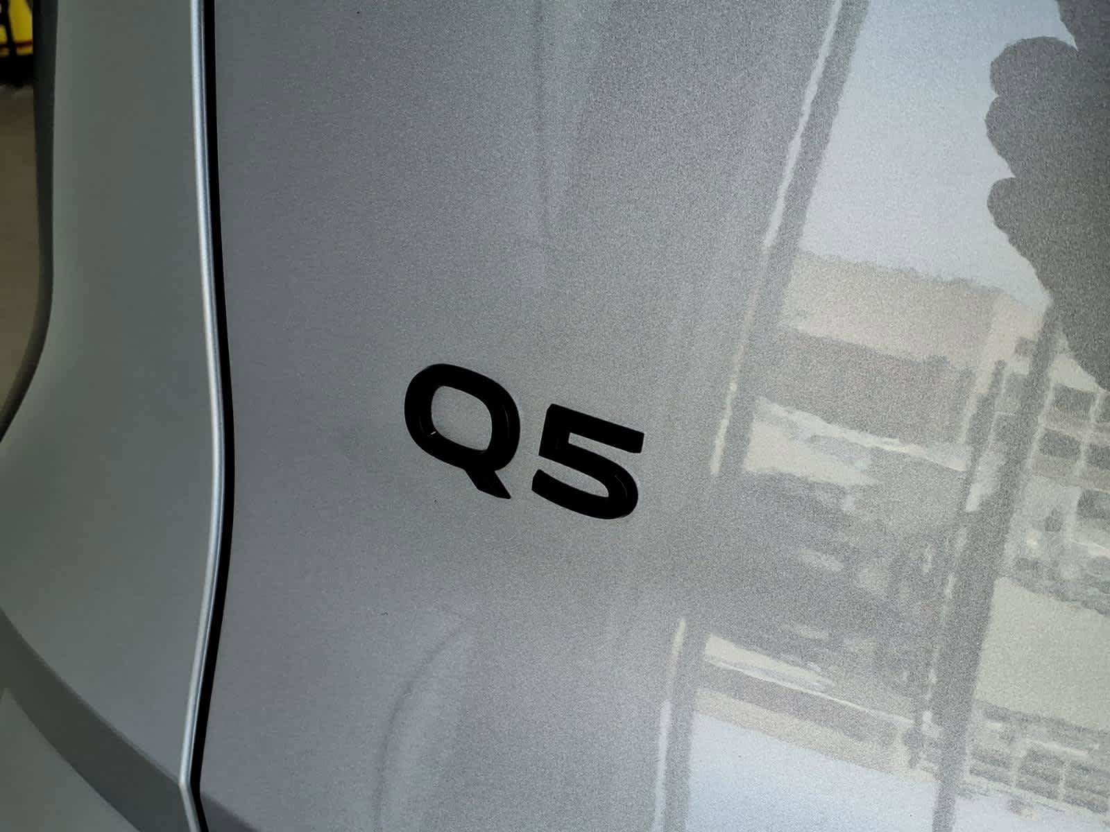Certified 2025 Audi Q5 Premium w/ Convenience Package AWD/4WD image 14