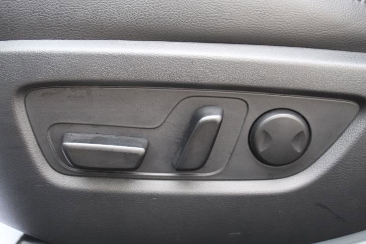 Used 2025 MAZDA CX-50 AWD 2.5 S w/ Premium Plus Pkg image 15