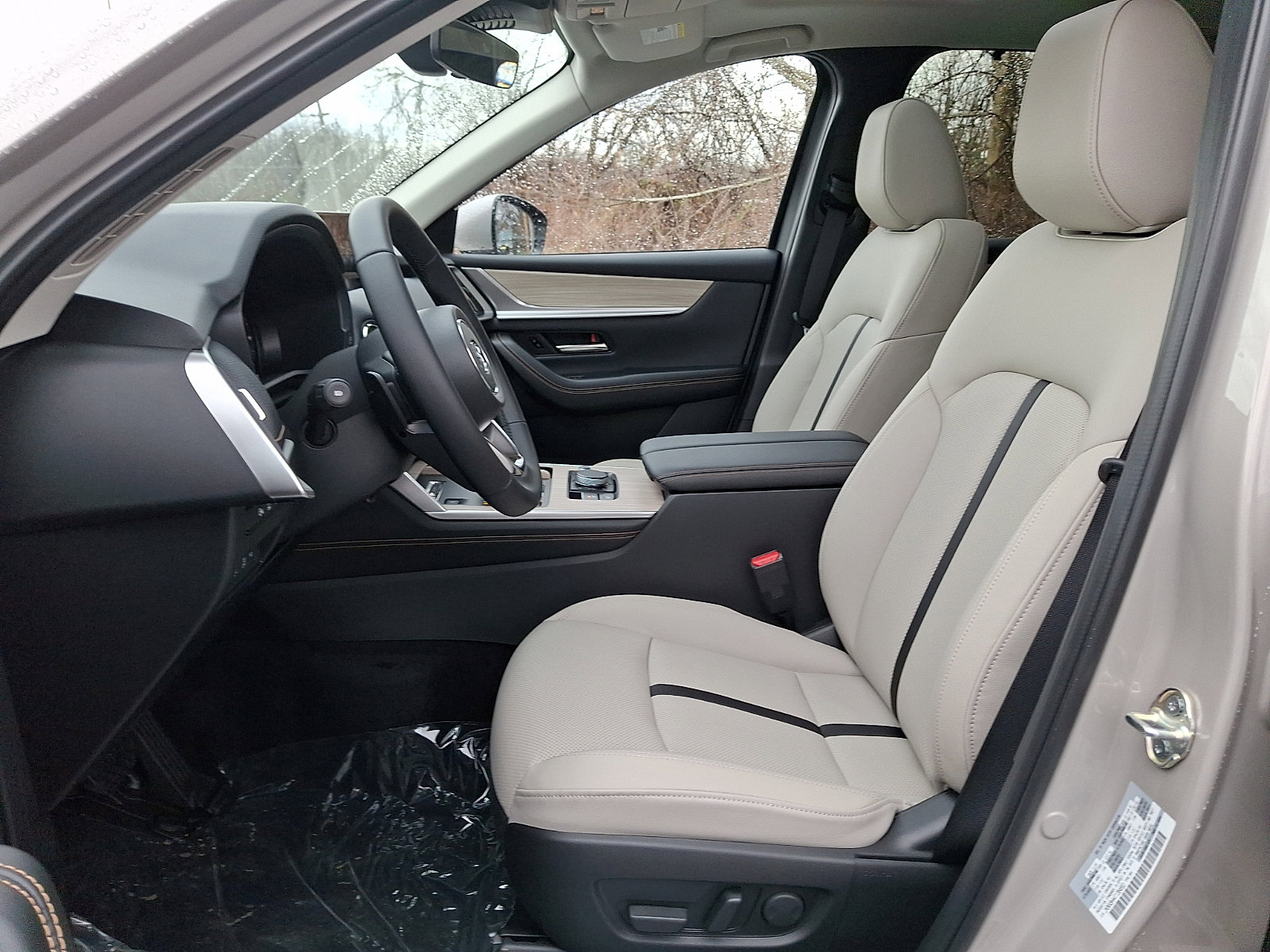 New 2026 MAZDA CX-90 Plug-In Hybrid w/ Preferred image 10