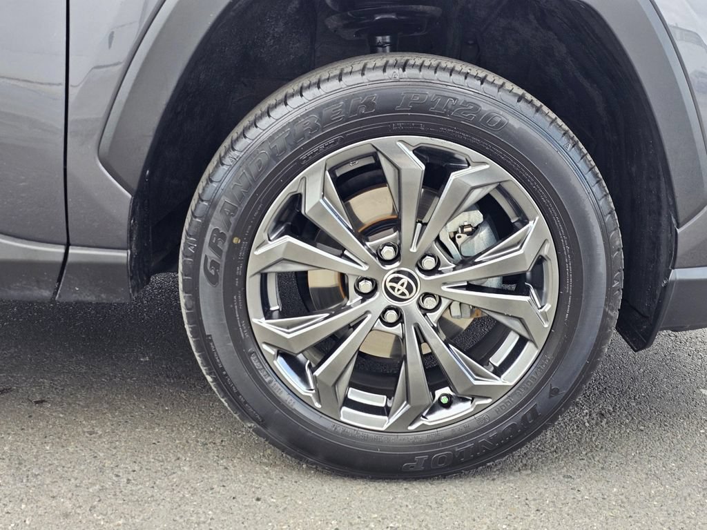Certified 2023 Toyota RAV4 XLE Premium AWD/4WD image 9