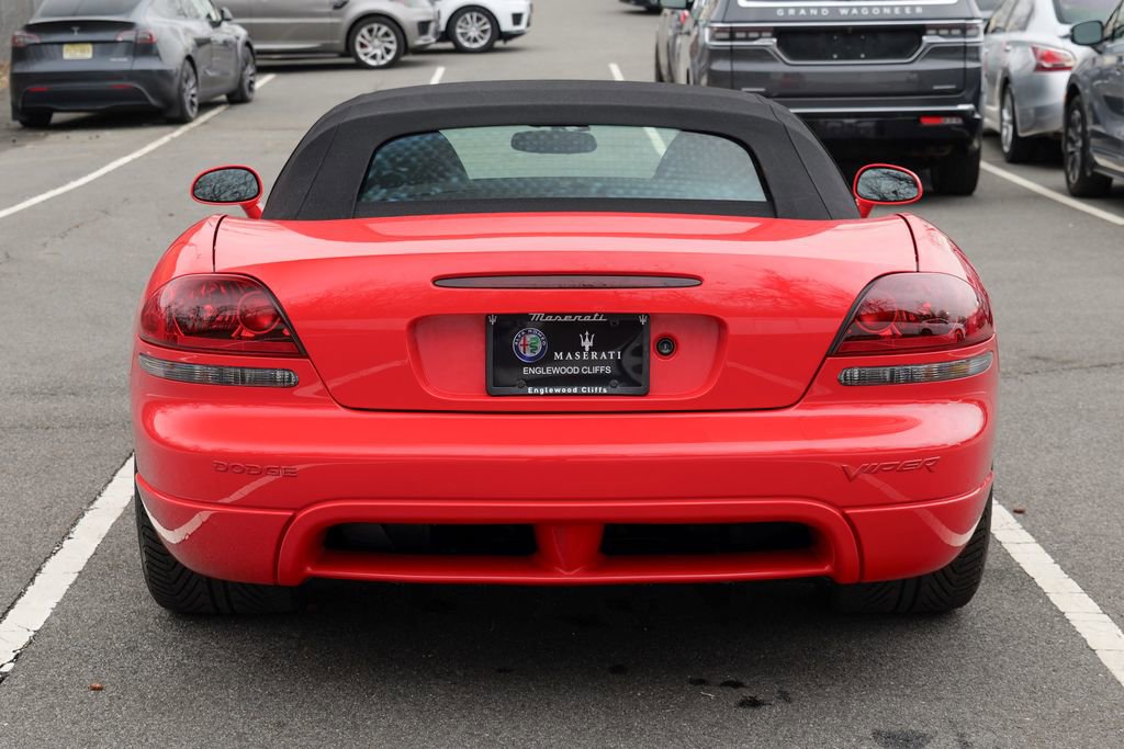 Used 2004 Dodge Viper SRT-10 image 6