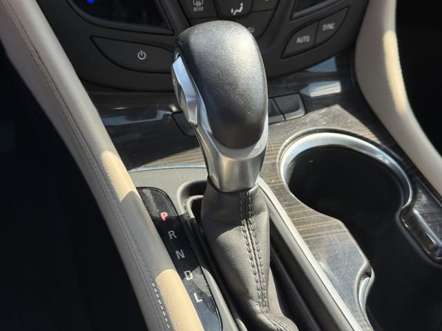 Used 2019 Buick Envision Preferred image 18