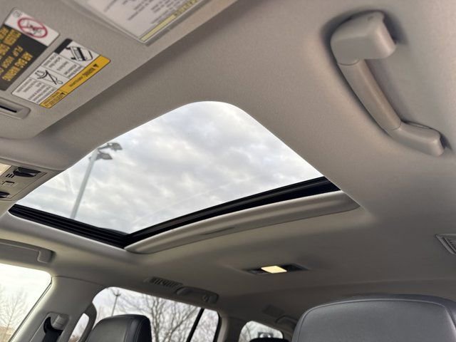 Used 2019 Toyota Land Cruiser AWD/4WD image 12