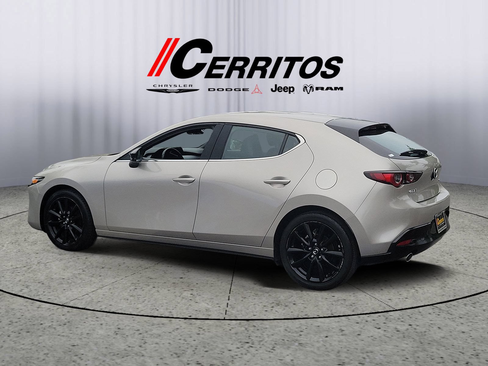 Used 2024 MAZDA MAZDA3 s FWD video 2