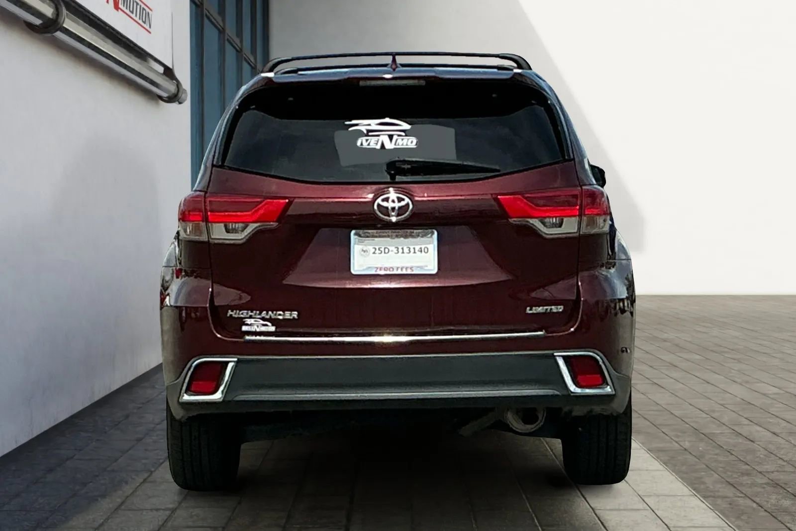 Used 2018 Toyota Highlander Limited image 5