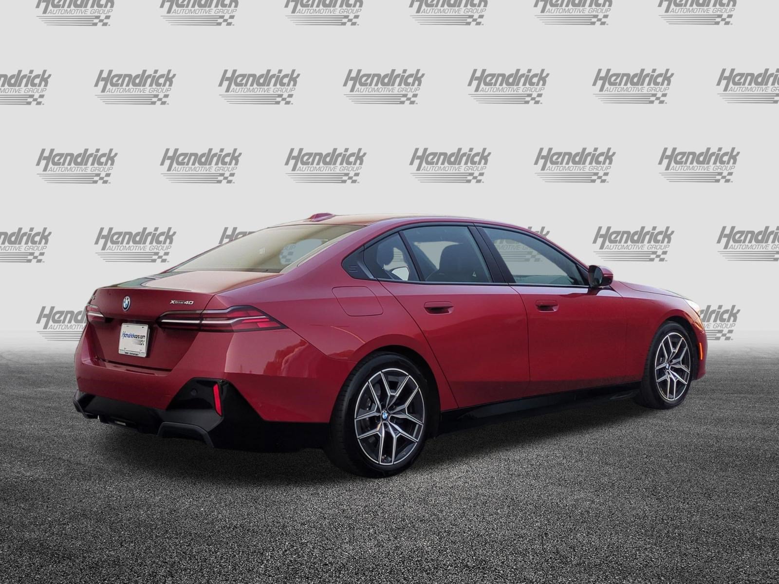 Used 2026 BMW i5 eDrive40 AWD/4WD image 10