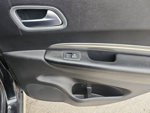 Used 2020 Dodge Durango SXT w/ 3rd Row Seating Group image 31