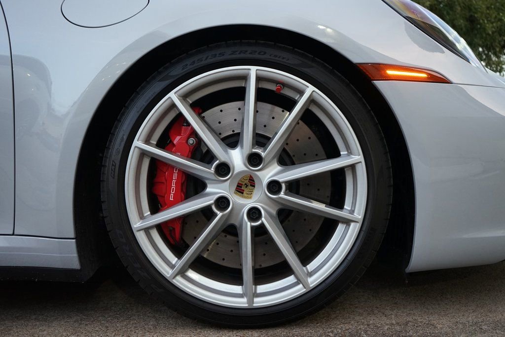 Used 2024 Porsche 911 Carrera GTS image 34