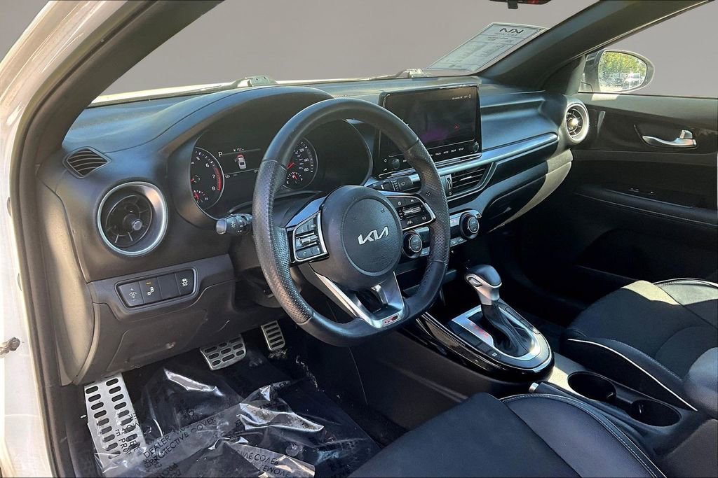 Used 2023 Kia Forte GT-Line FWD image 15
