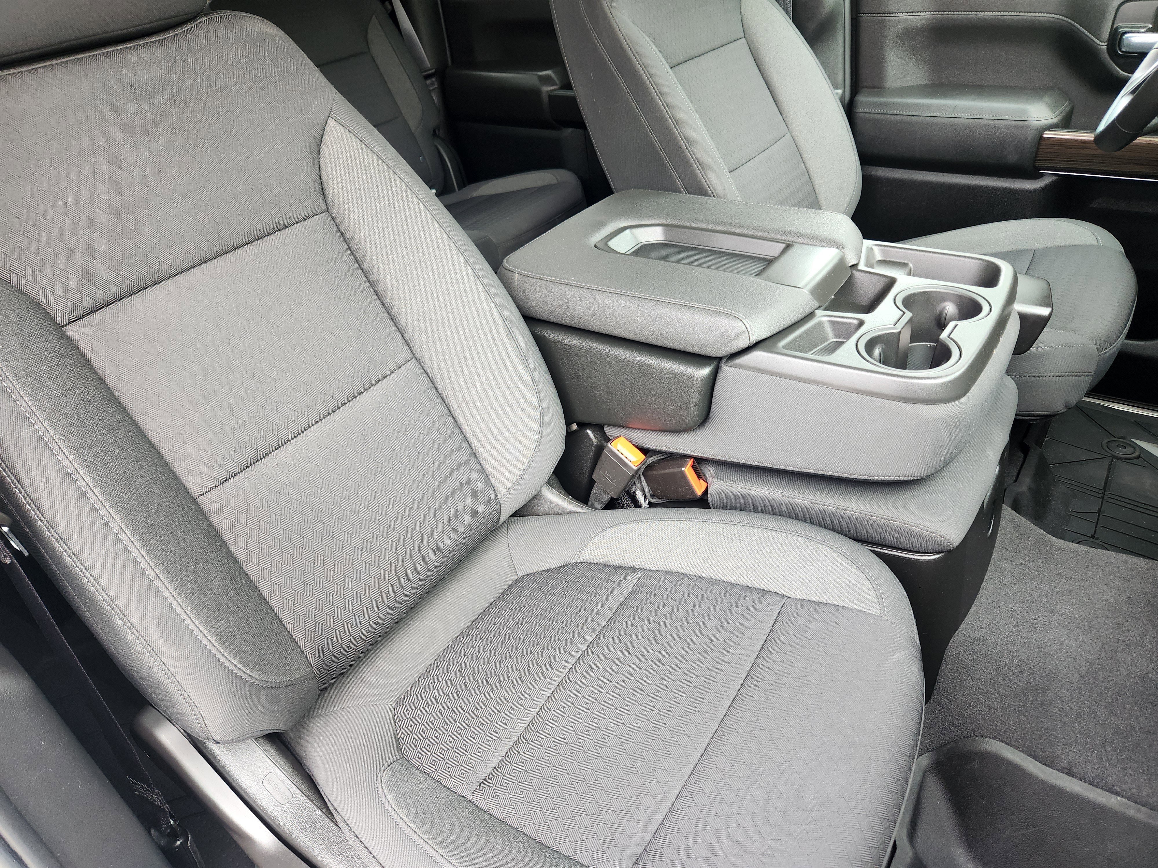 Used 2022 Chevrolet Silverado 3500 LT w/ Convenience Package image 14