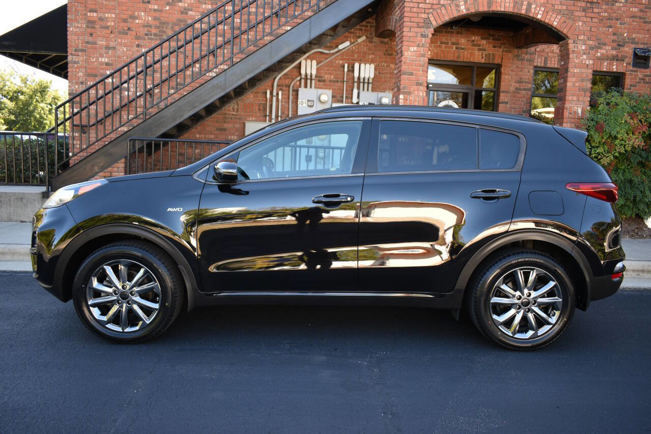 Used 2022 Kia Sportage Nightfall Edition w/ Nighfall AWD Premium Package image 4