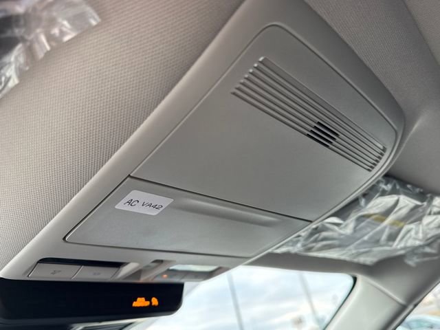 New 2026 MAZDA CX-50 AWD 2.5 Hybrid w/ Weather Package image 25