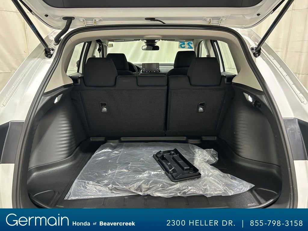 Certified 2025 Honda HR-V LX image 32