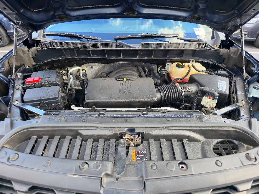Certified 2019 Chevrolet Silverado 1500 Custom Trail Boss w/ Custom Convenience Package AWD/4WD image 29