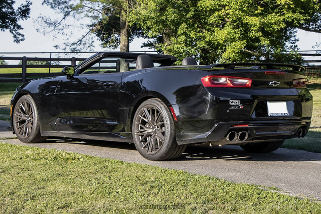 Used 2018 Chevrolet Camaro ZL1 w/ LPO, ZL1 Protection Package RWD image 6