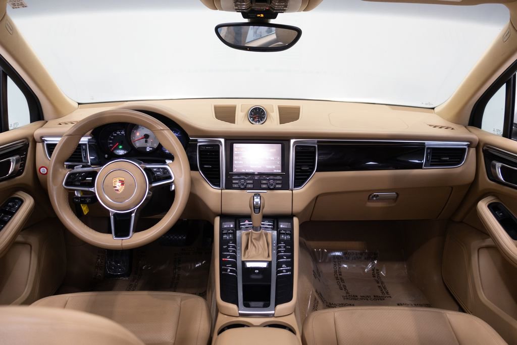 Used 2015 Porsche Macan S AWD/4WD image 22