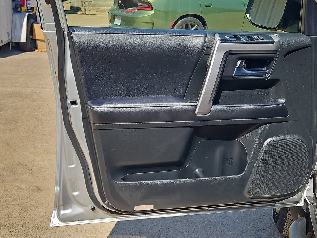 Used 2023 Toyota 4Runner SR5 AWD/4WD image 14