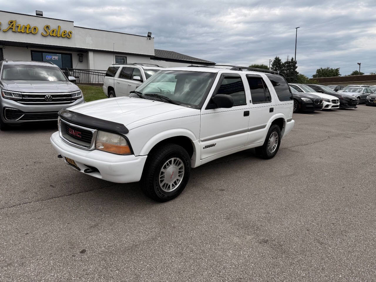 Used 2000 GMC Jimmy SLE AWD/4WD image 2