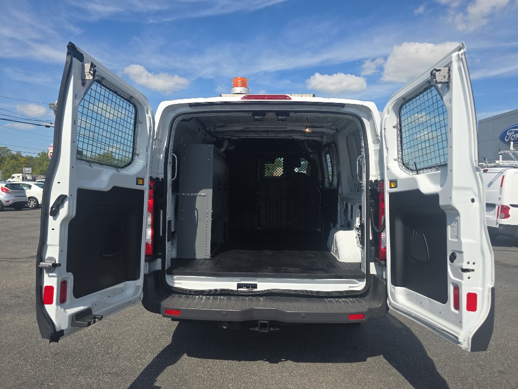 Used 2016 Ford Transit 250 Base image 10