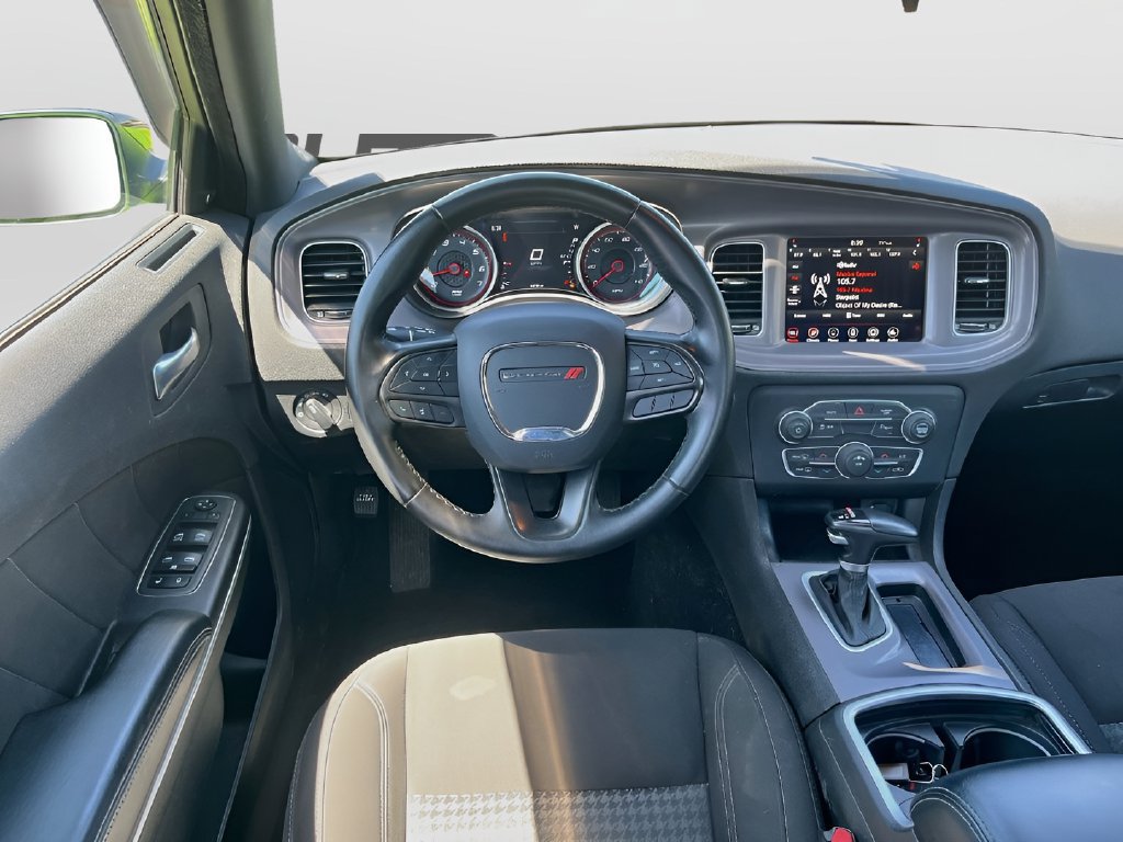 Used 2023 Dodge Charger SXT RWD image 21