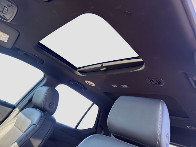 Used 2023 Chevrolet Traverse LT w/ LT Premium Package image 22