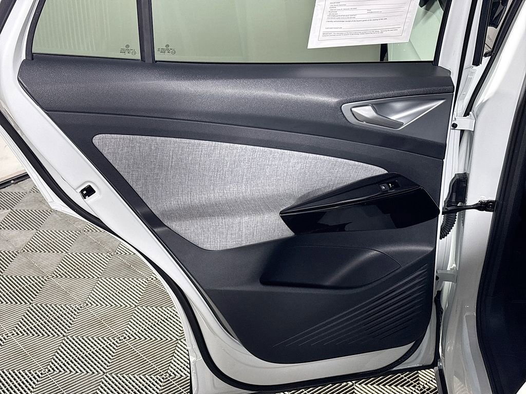 Certified 2023 Volkswagen ID.4 2WD image 19