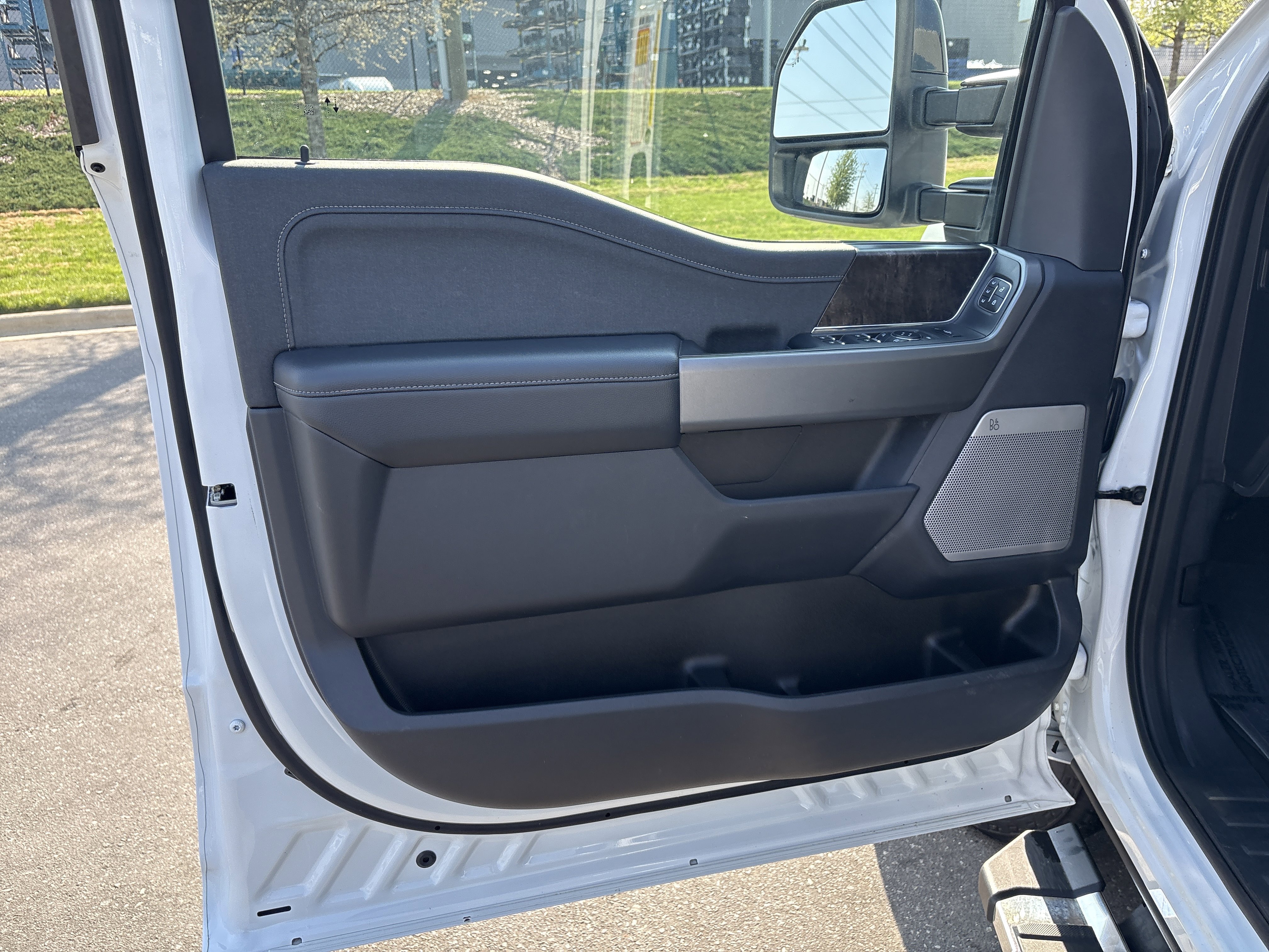 Used 2026 Ford F250 Lariat image 13