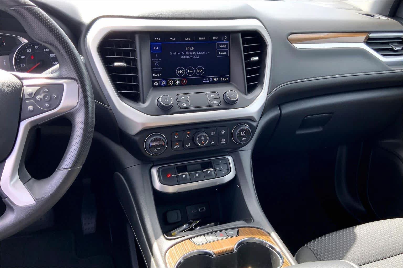 Used 2023 GMC Acadia SLE w/ Driver Convenience Package AWD/4WD image 7