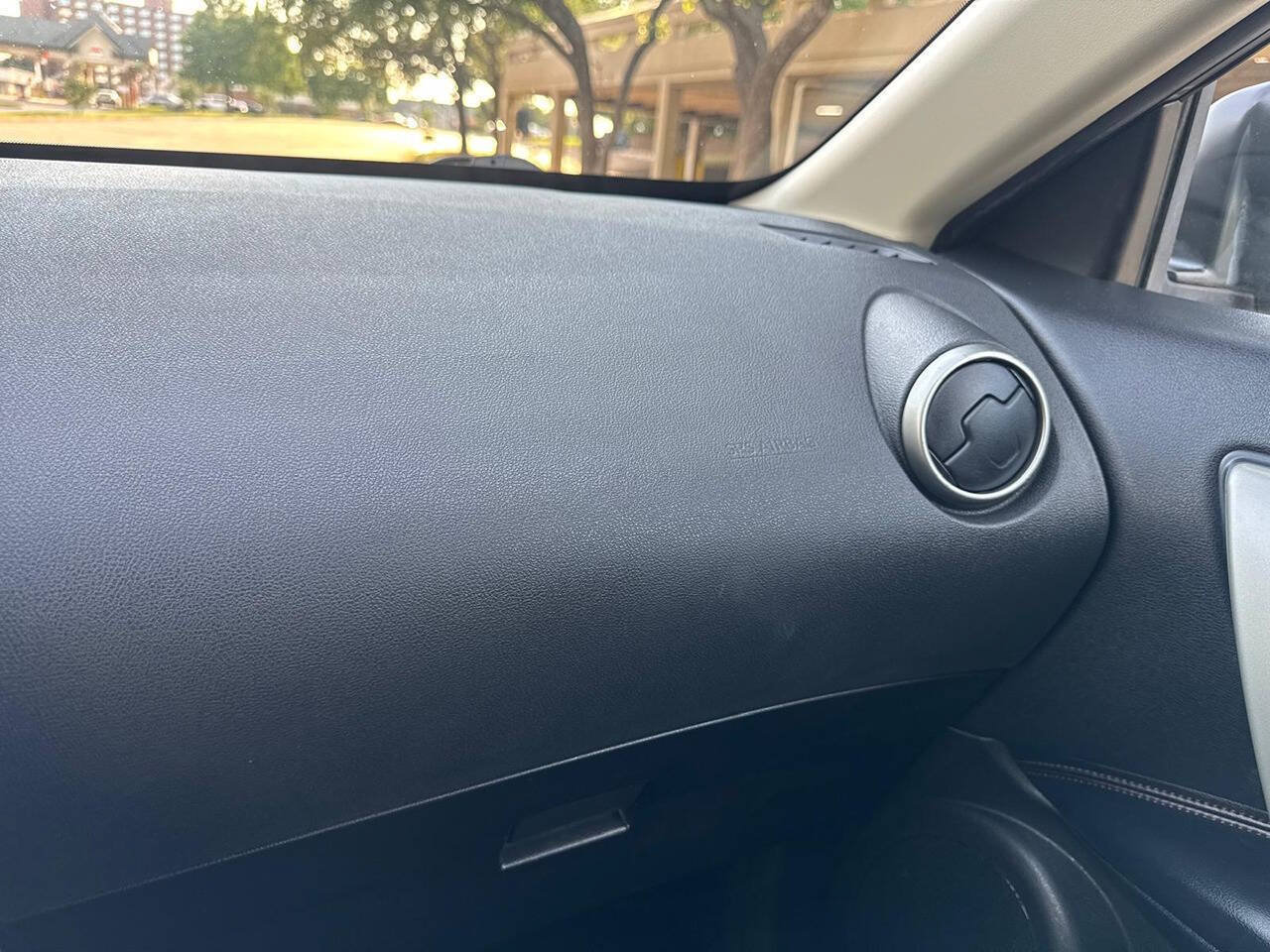 Used 2010 Nissan Rogue SL w/ Premium Pkg AWD/4WD image 23