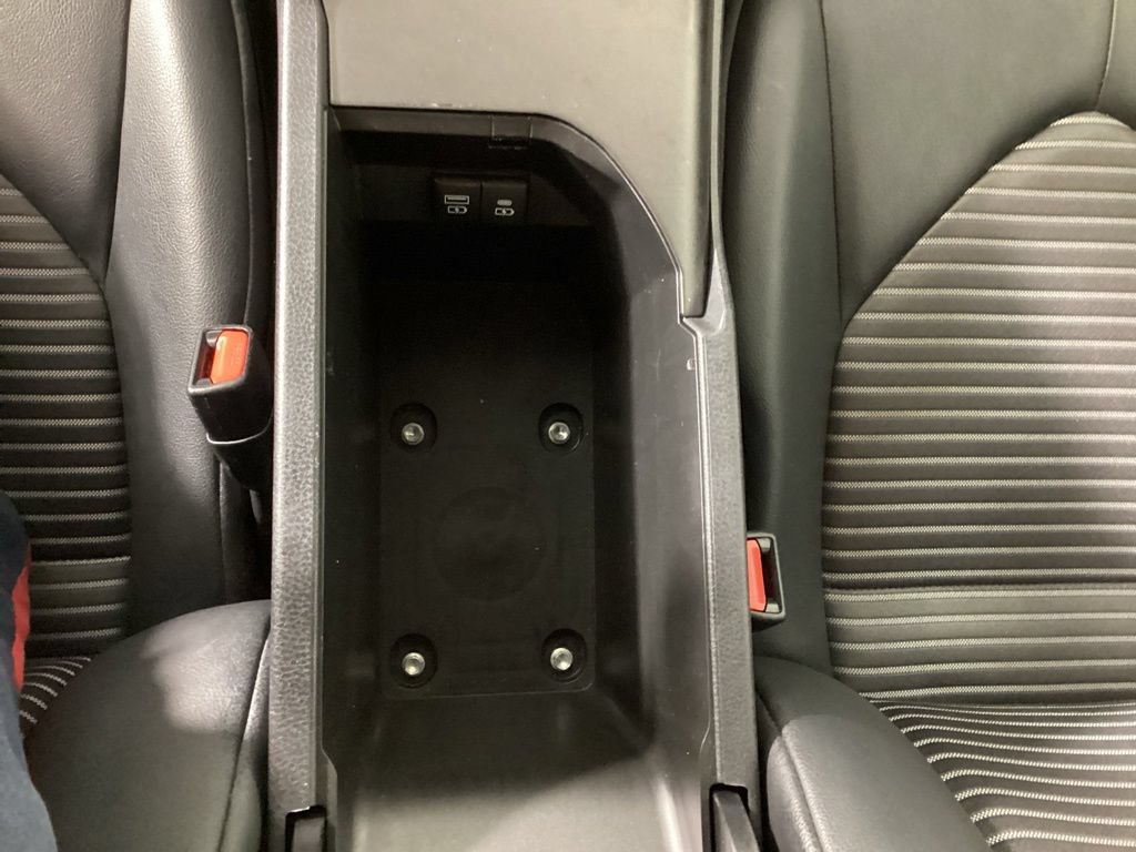 Used 2024 Toyota Camry SE FWD image 22