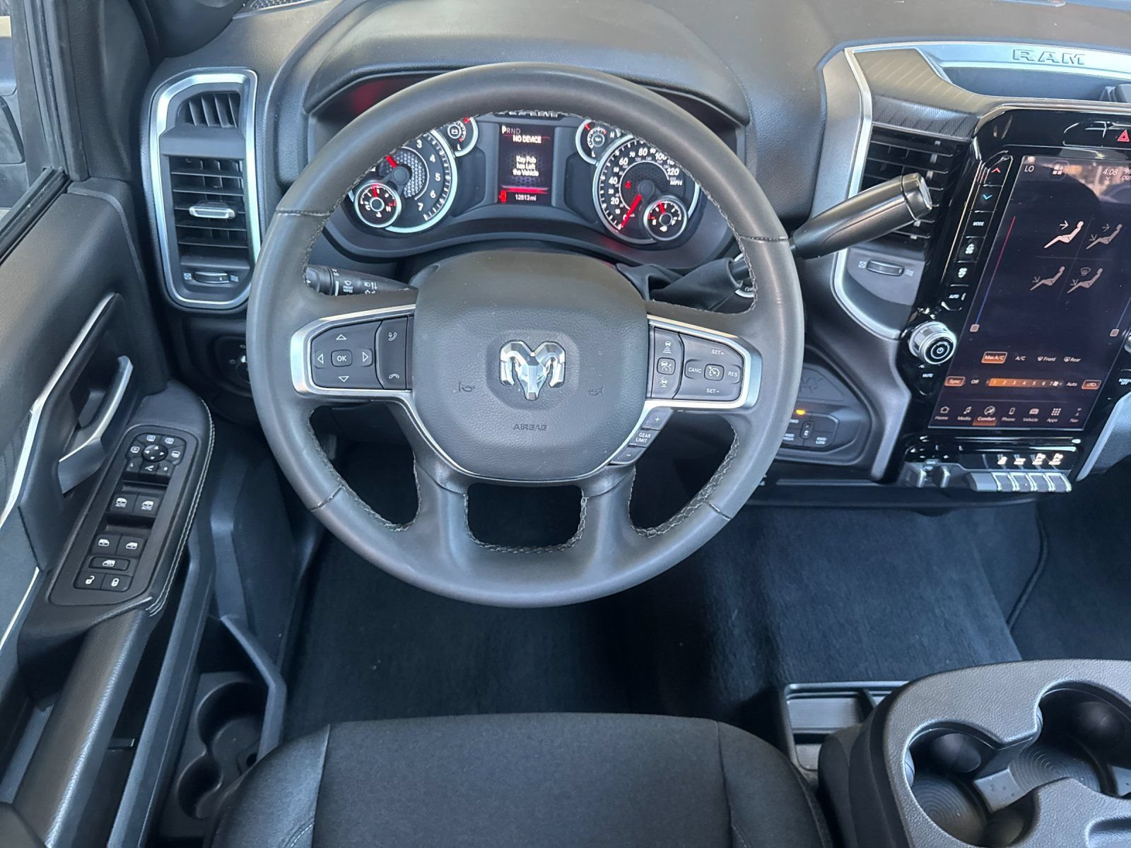 Used 2025 RAM 2500 Big Horn AWD/4WD image 16