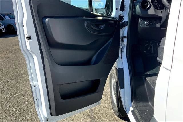 New 2026 Mercedes-Benz Sprinter 2500 image 9