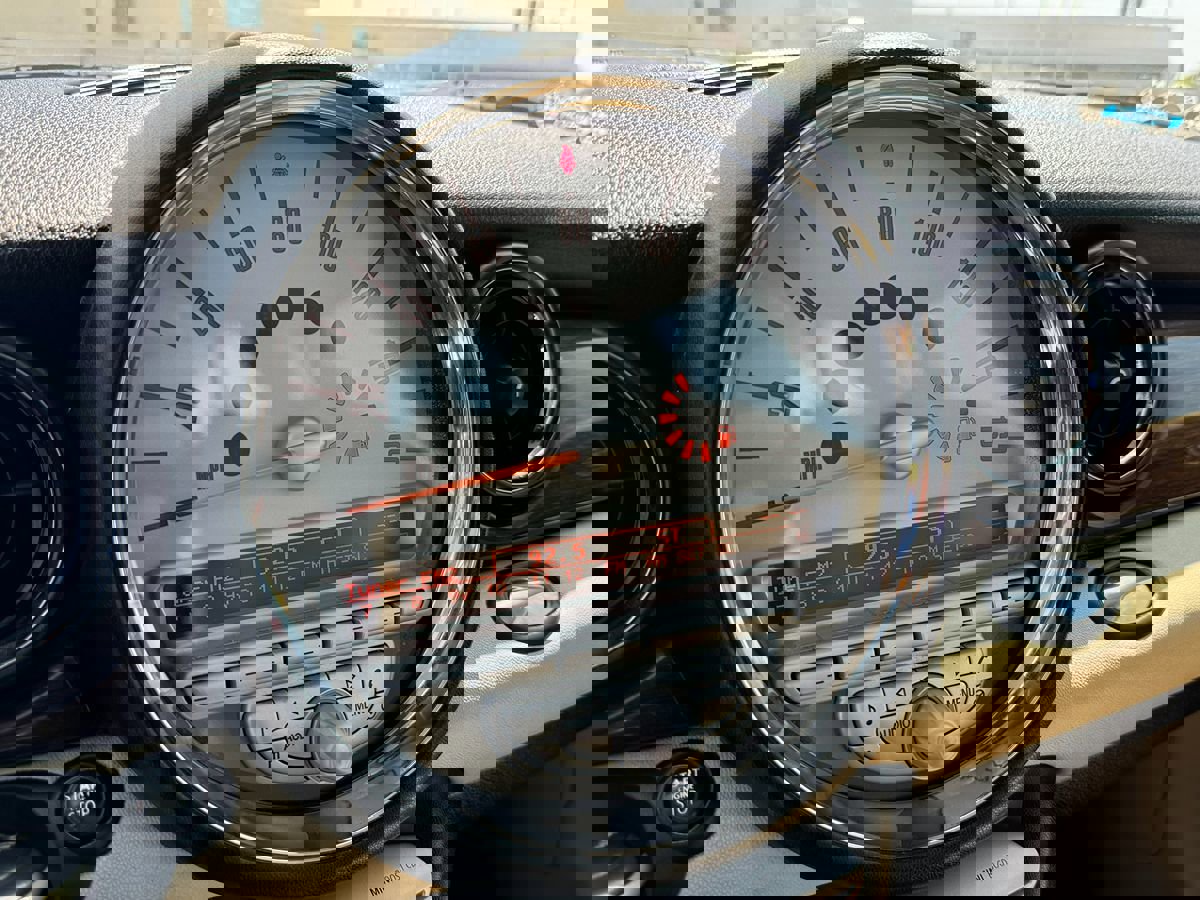 Used 2009 MINI Cooper Clubman S image 26