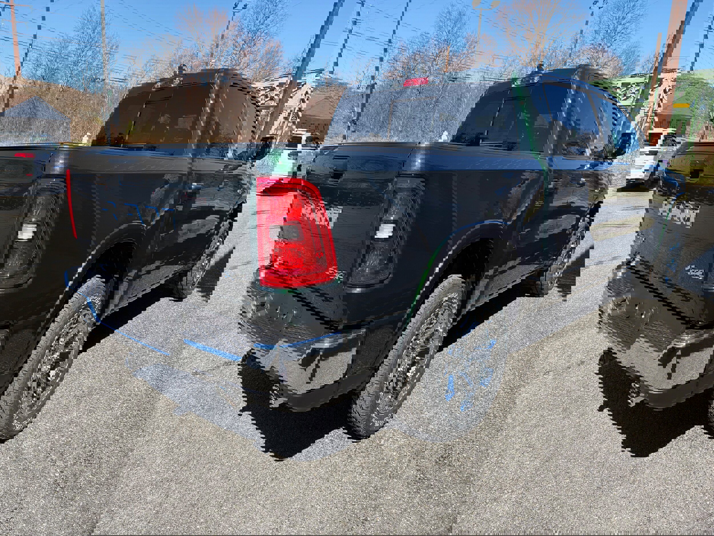 New 2026 RAM 1500 4x4 Crew Cab image 8