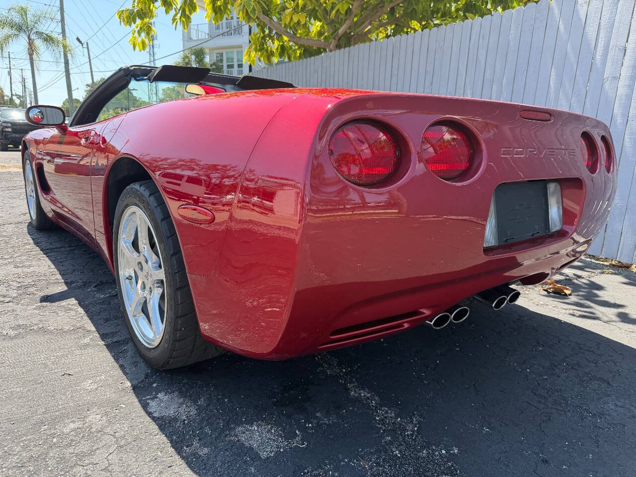 Used 2001 Chevrolet Corvette Convertible w/ Preferred Equipment Group2 RWD image 12