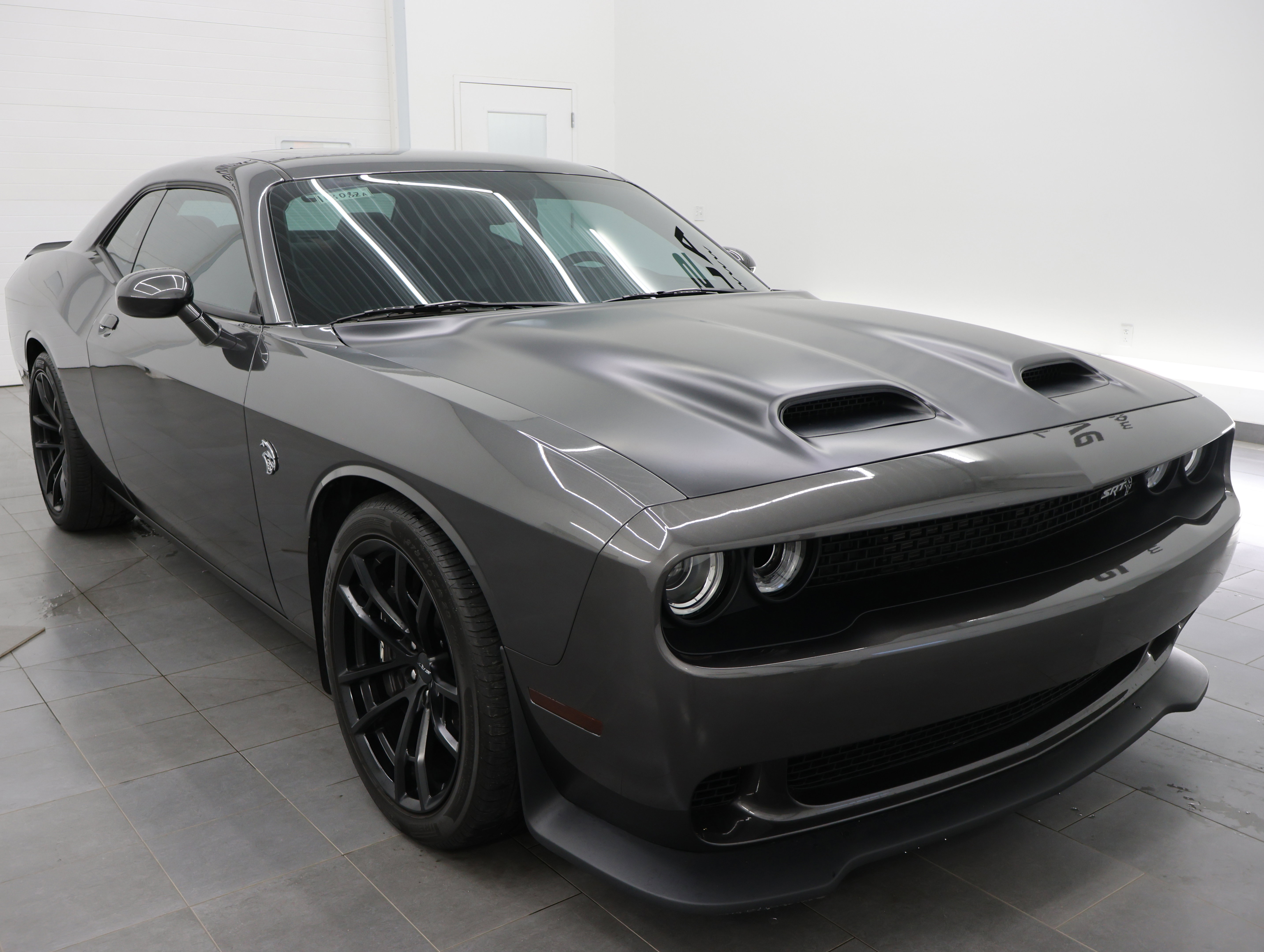 Used 2023 Dodge Challenger SRT Hellcat w/ Driver Convenience Group RWD image 2