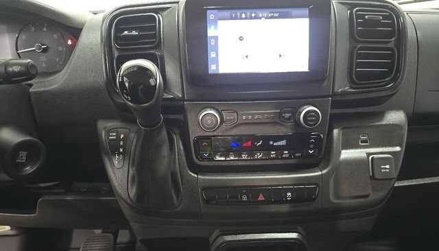 Used 2025 RAM ProMaster 2500 w/ Convenience Group FWD image 5