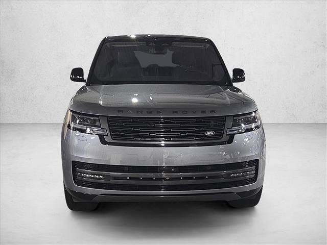 Used 2023 Land Rover Range Rover Long Wheelbase SE AWD/4WD image 2