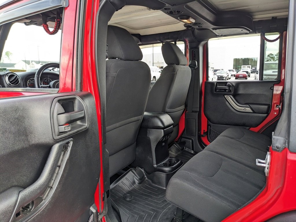 Used 2015 Jeep Wrangler Unlimited Sport w/ Quick Order Package 24S image 30