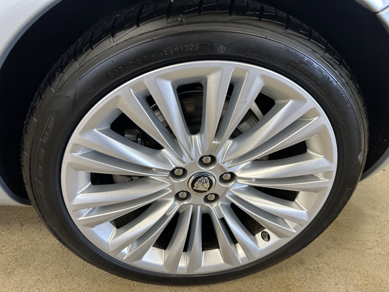 Used 2011 Jaguar XK Convertible image 37