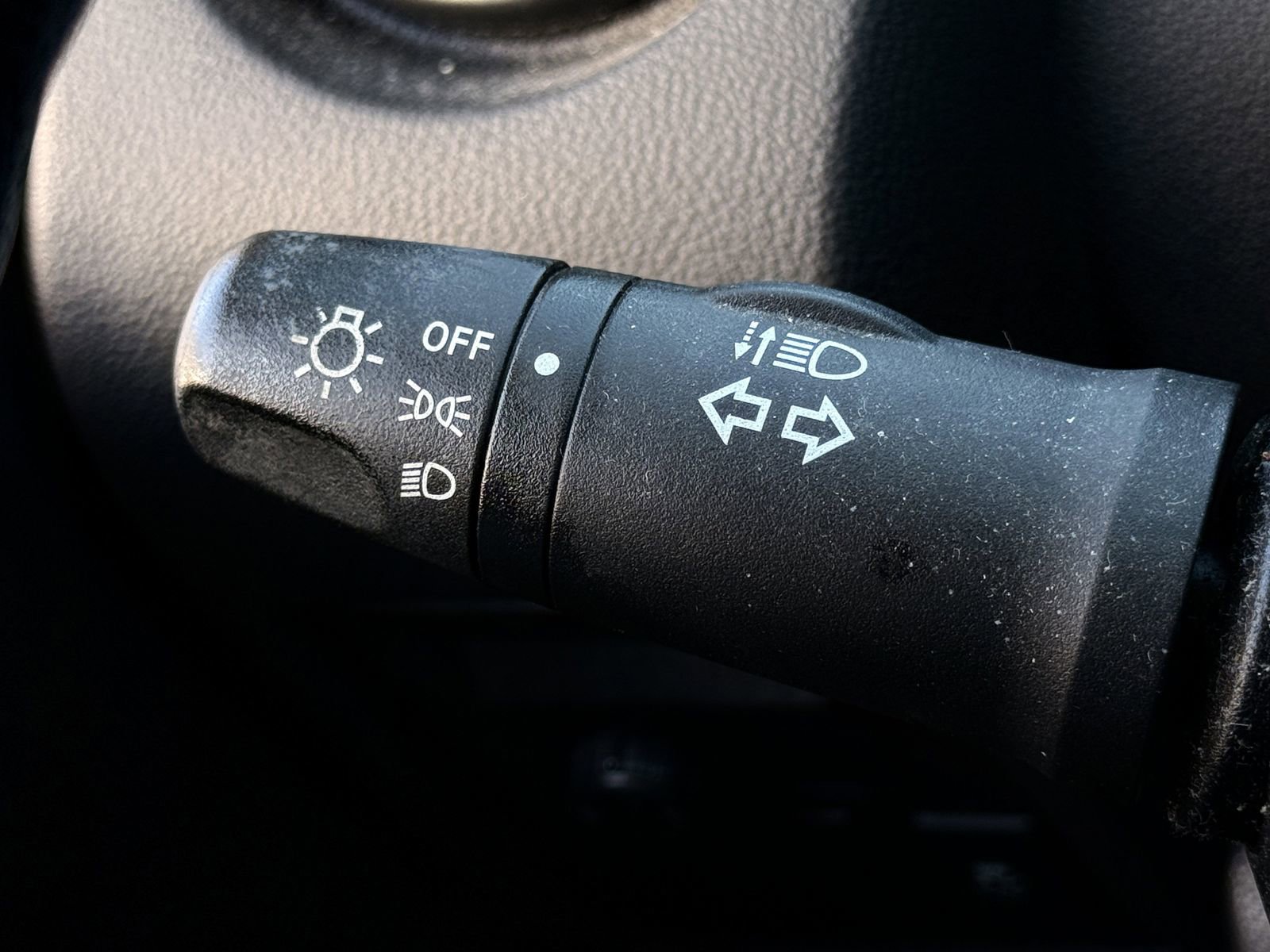 Used 2014 Nissan Rogue S w/ Convenience Package image 21