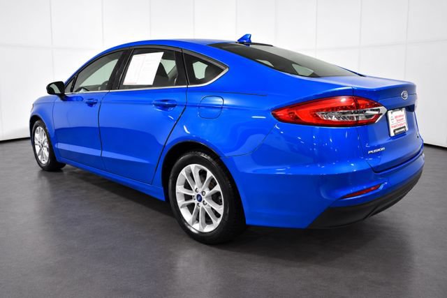 Used 2020 Ford Fusion SE FWD image 6