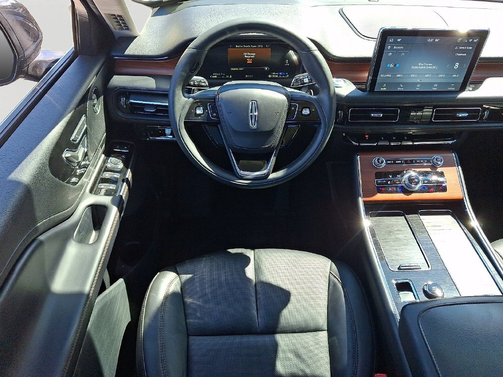 Used 2023 Lincoln Aviator Grand Touring w/ Elements Package Plus AWD/4WD image 12