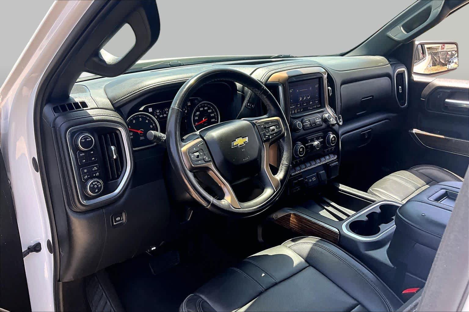 Used 2022 Chevrolet Silverado 1500 High Country AWD/4WD image 18
