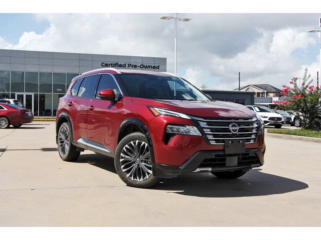 Used 2024 Nissan Rogue Platinum w/ Platinum Premium Package