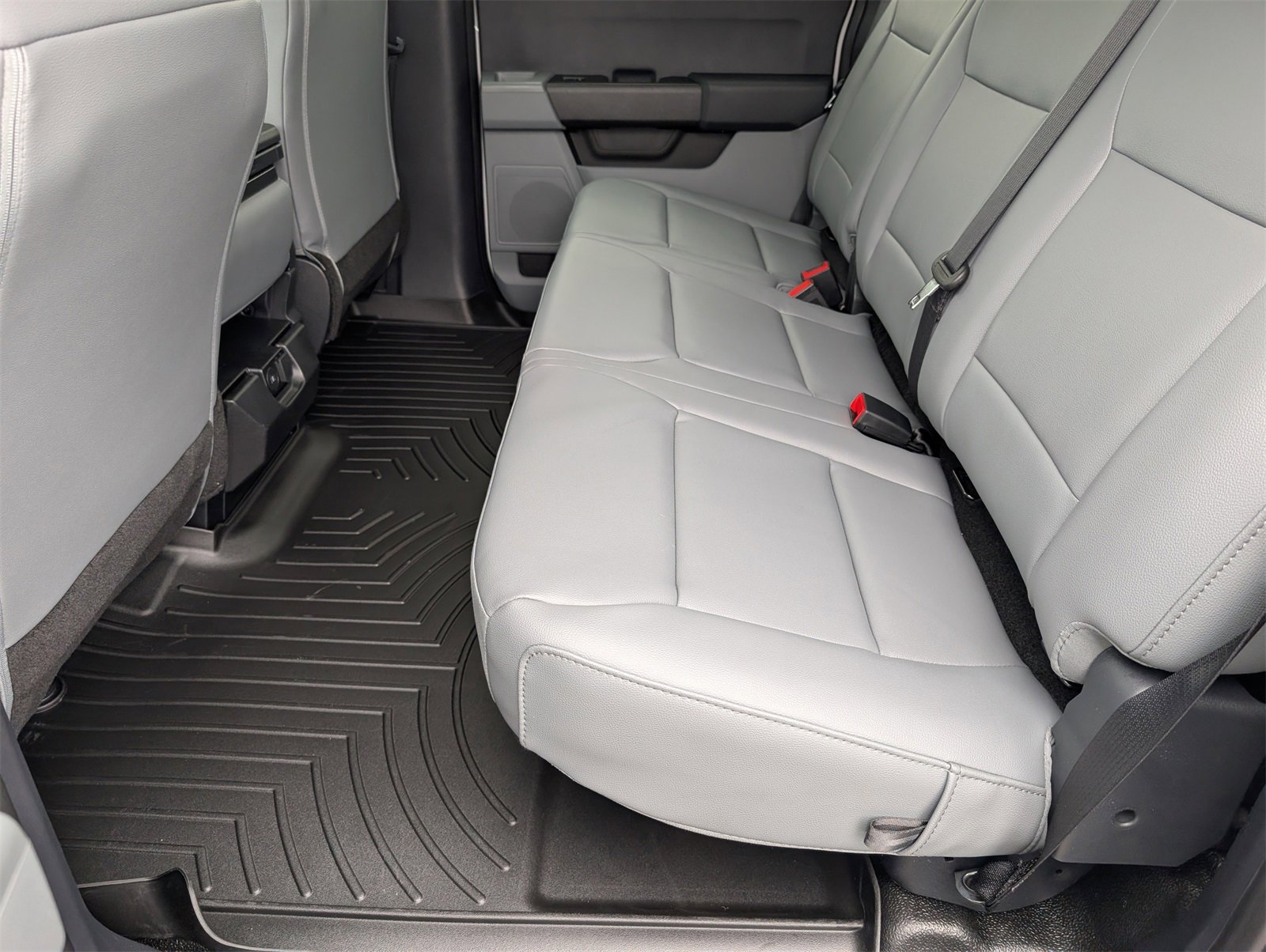 New 2026 Ford F350 XL w/ XL Chrome Package image 25