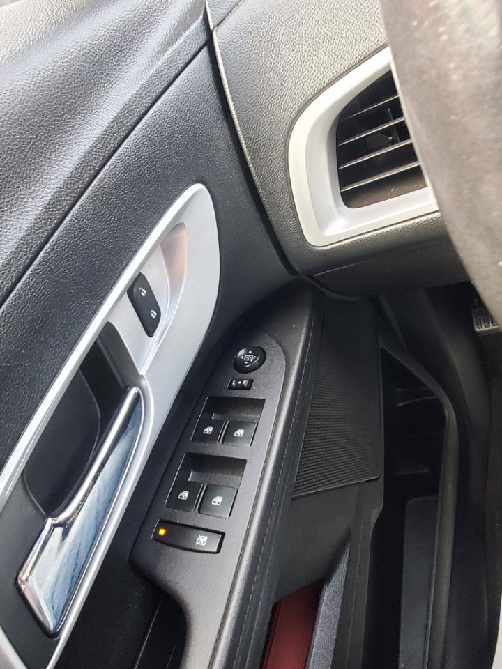 Used 2016 Chevrolet Equinox LT w/ Convenience Package FWD image 11